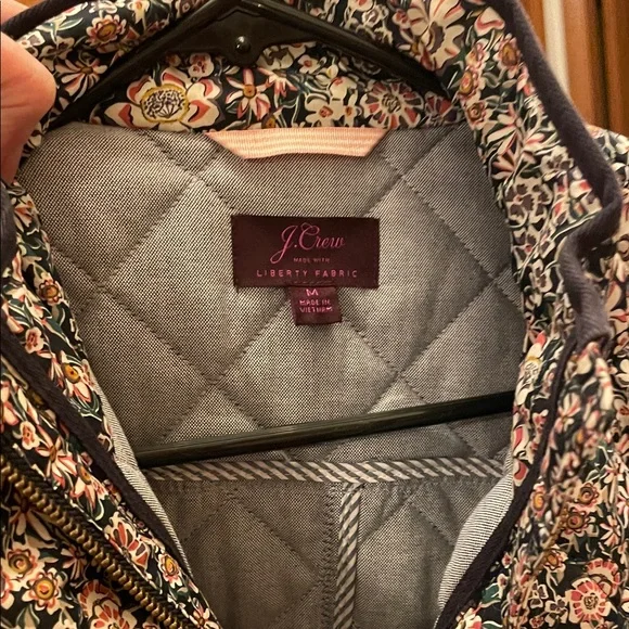 J. Crew Navy Blue and Pink Liberty Floral Field Jacket with smart Navy Piping. M - Picture 4 of 4